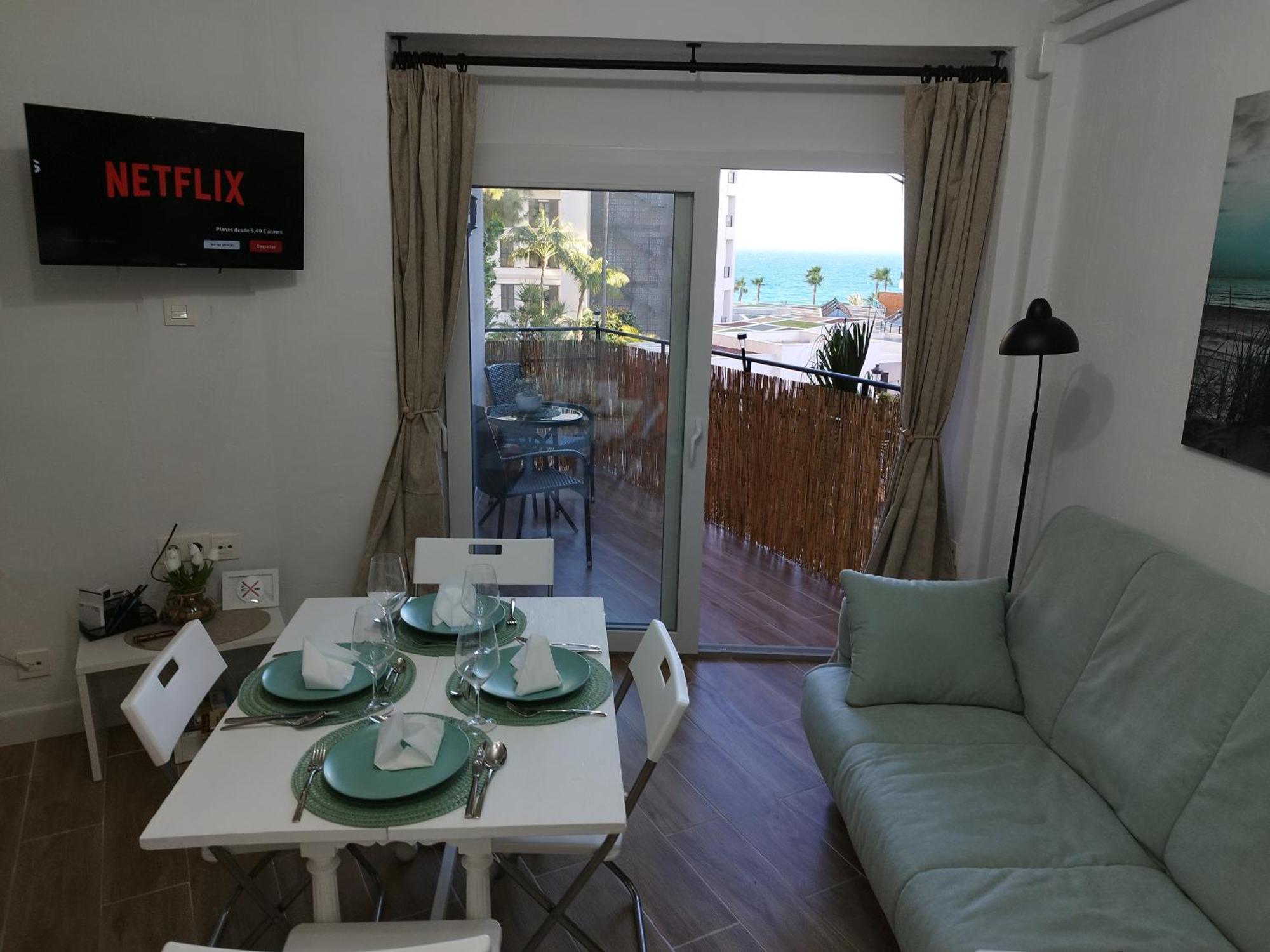 Amazing Front Sea View Studio. Marbella Centre المظهر الخارجي الصورة