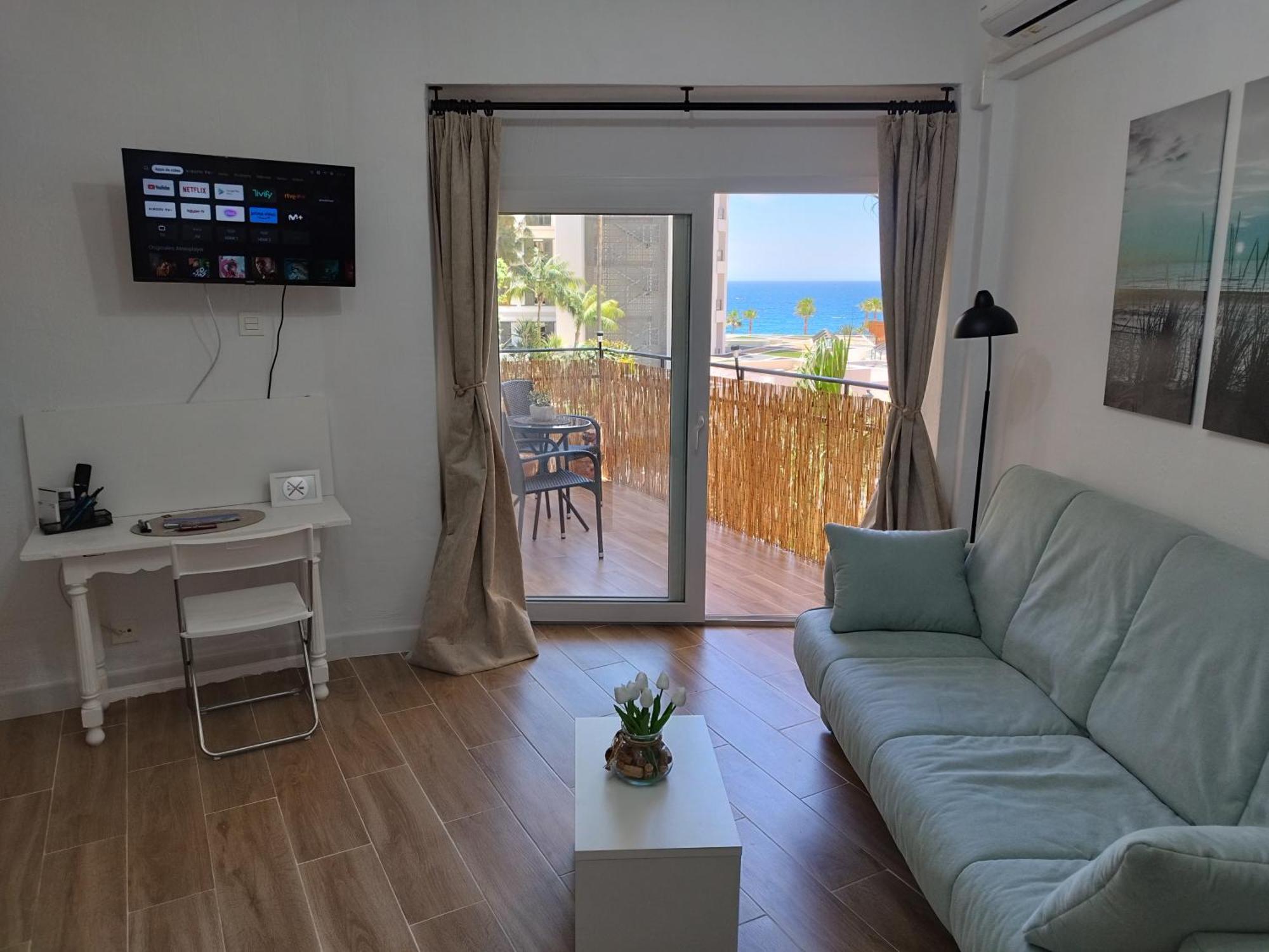 Amazing Front Sea View Studio. Marbella Centre المظهر الخارجي الصورة